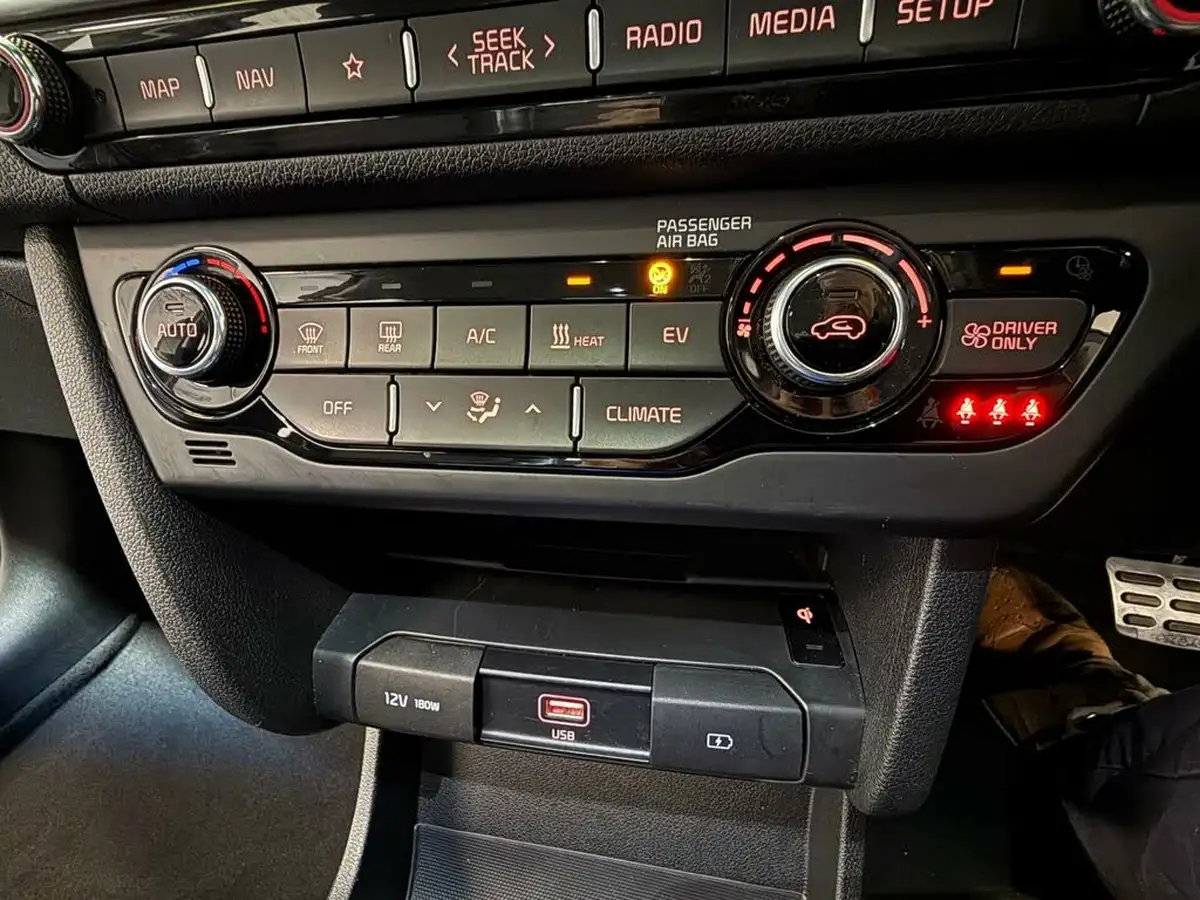 2021-kia-e-niro-ev-4-big-22