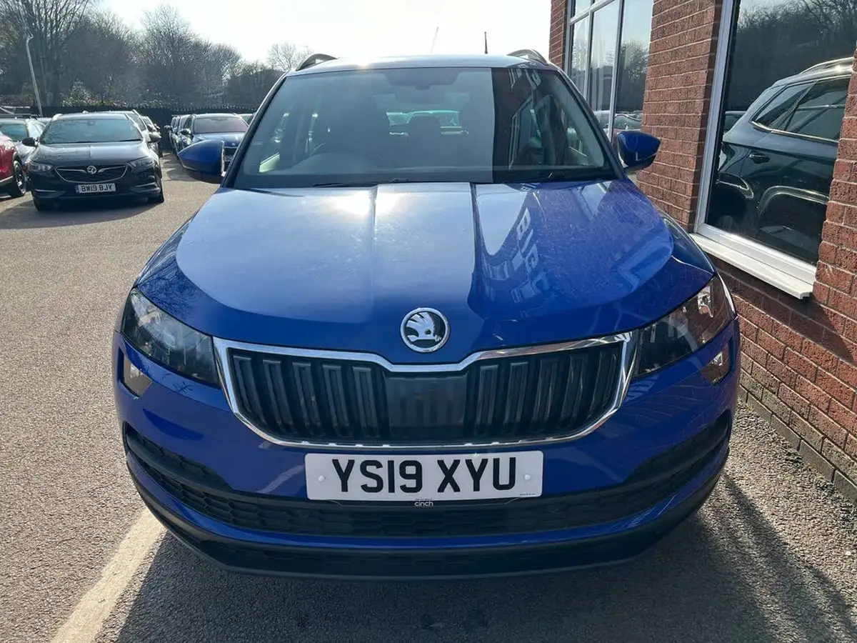2019-skoda-karoq-16tdi-se-technology-dsg-big-1