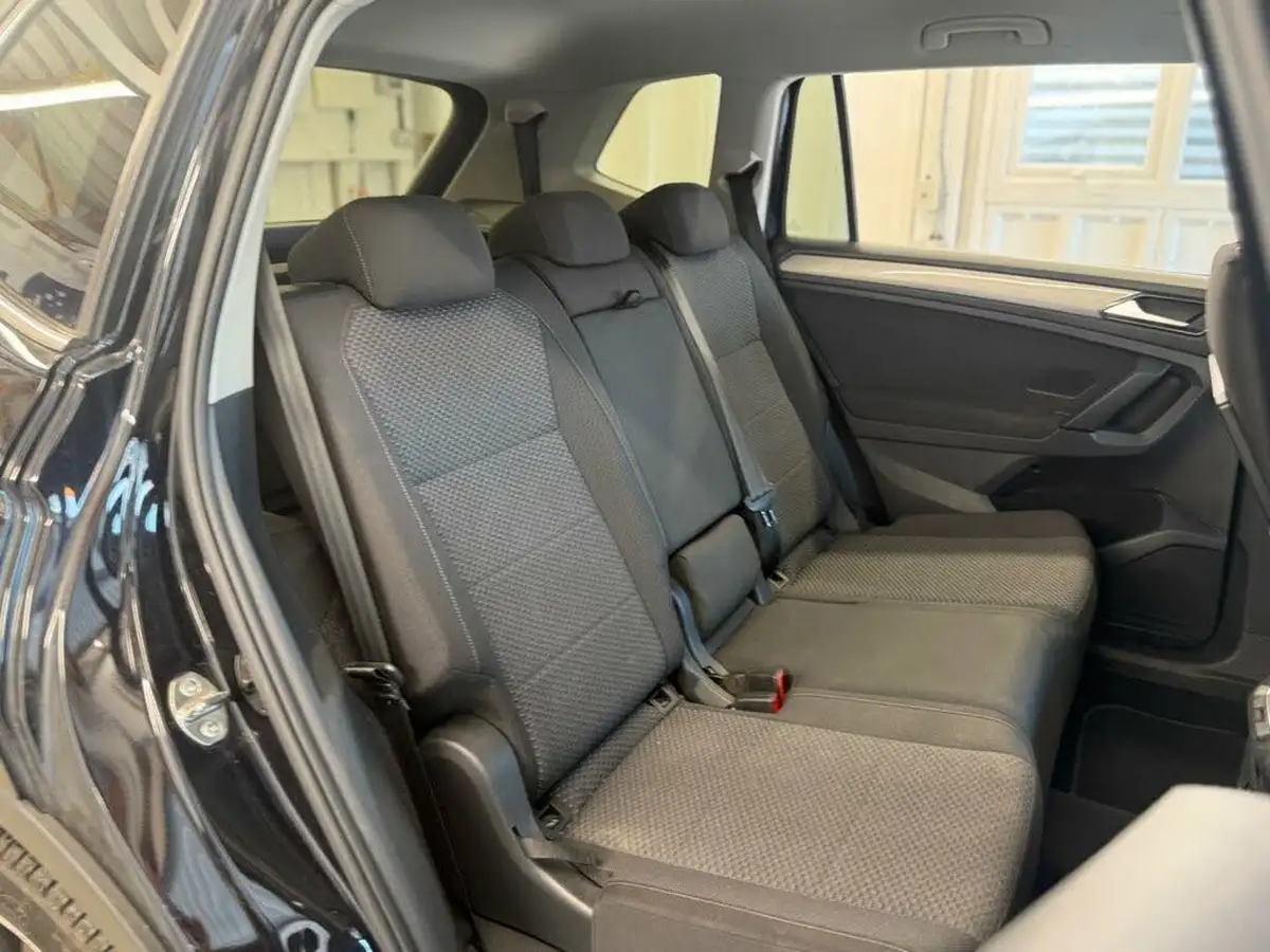 2018-volkswagen-tiguan-allspace-20tdi-se-nav-150ps-4motion-ss-dsg-big-24