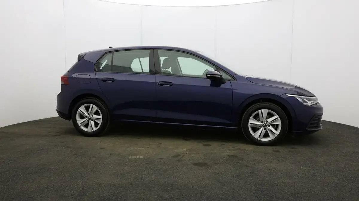 2022-volkswagen-golf-15-tsi-life-130ps-hatchback-big-7