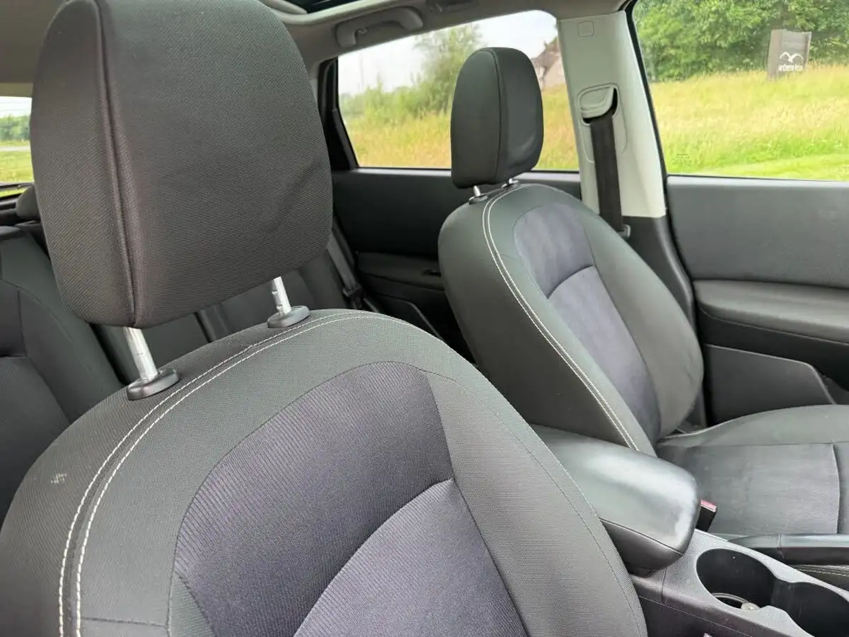 2012-nissan-qashqai-16-n-tec-big-15