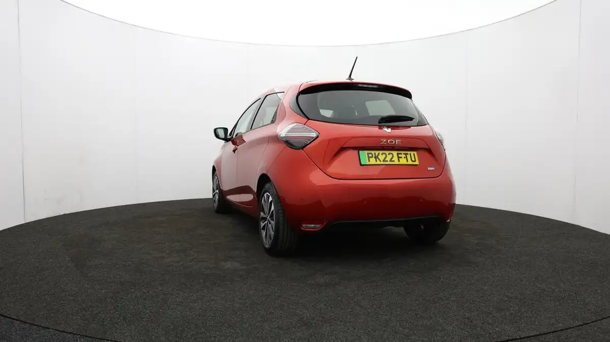 2022-renault-zoe-e-gt-line-big-32