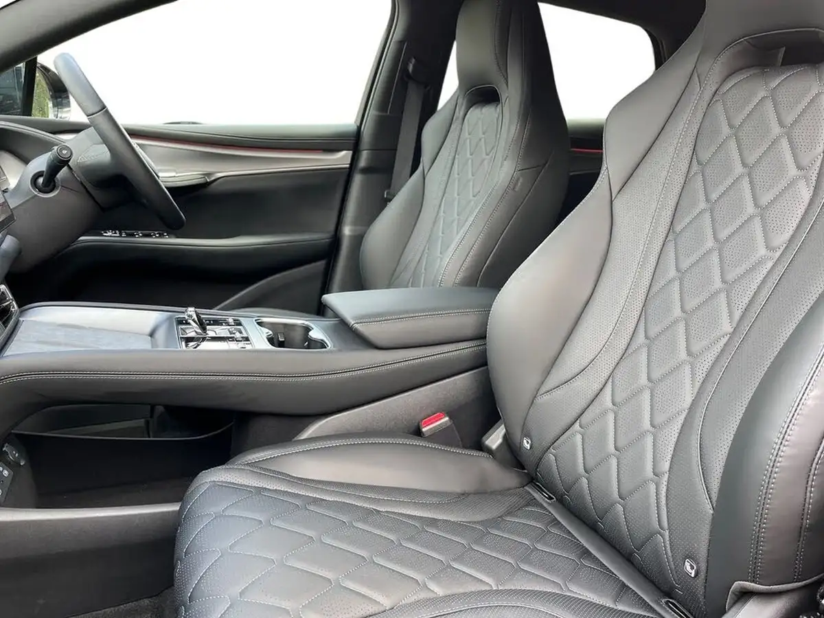 2025-byd-sealion-7-e-comfort-big-9