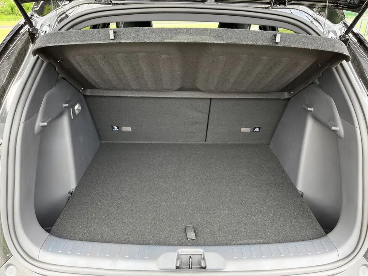 2025-byd-atto-3-e-comfort-big-11