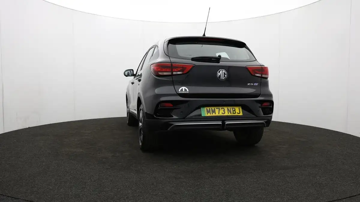 2024-mg-zs-suv-e-se-ev-176ps-big-34