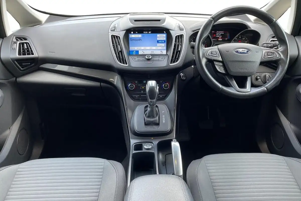 2017-ford-c-max-15tdci-titanium-powershift-big-10