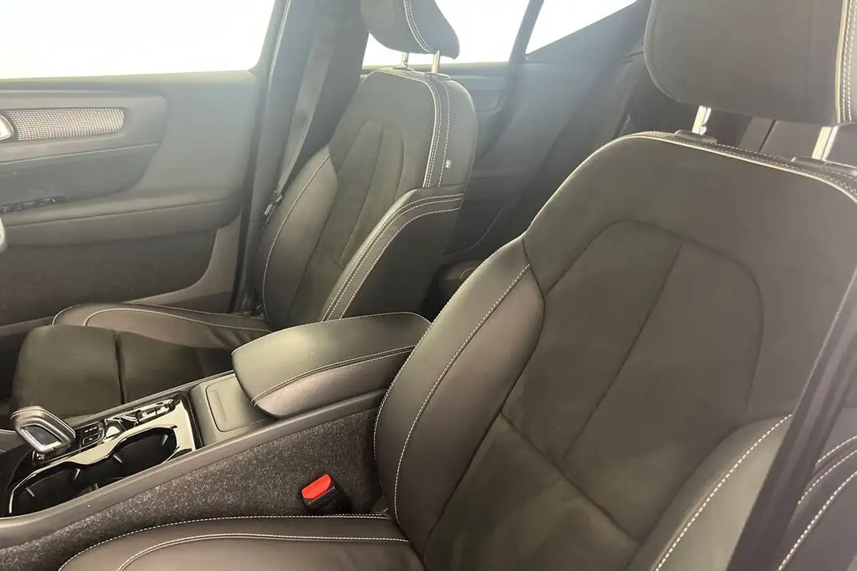 2021-volvo-xc40-20-b5-r-design-pro-250bhp-geartronic-big-39