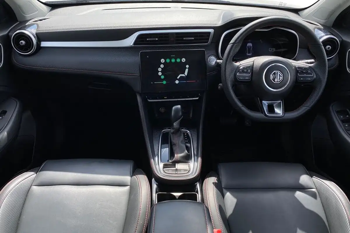 2024-mg-zs-suv-10t-gdi-exclusive-auto-big-10