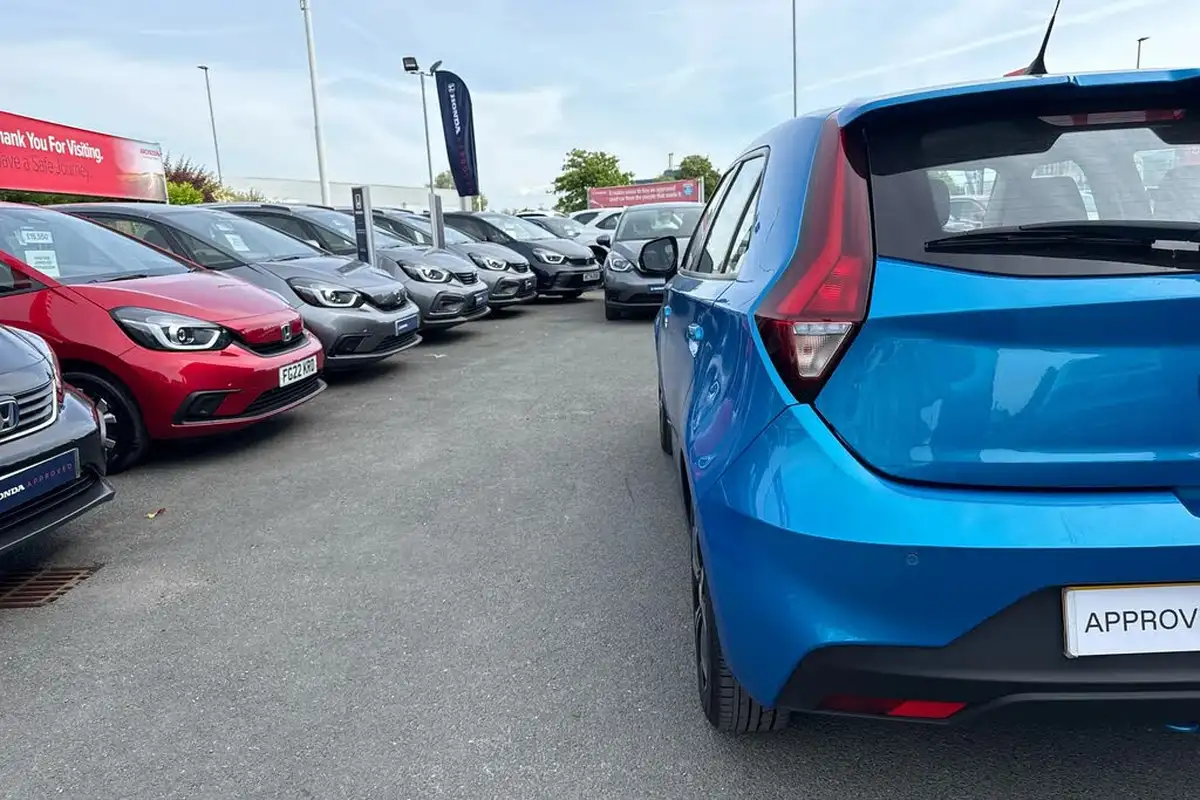 2023-mg-mg3-15-vti-tech-exclusive-nav-big-14