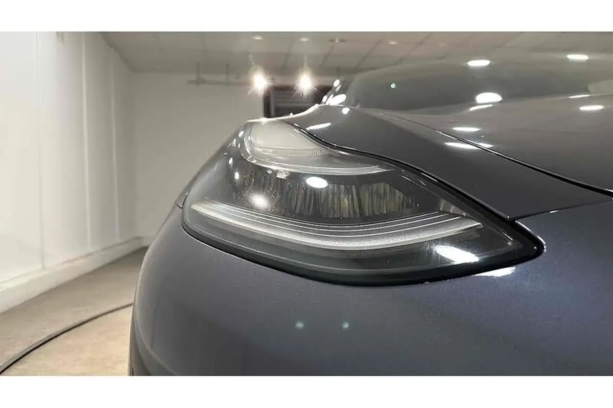 2019-tesla-model-3-e-standard-plus-big-17