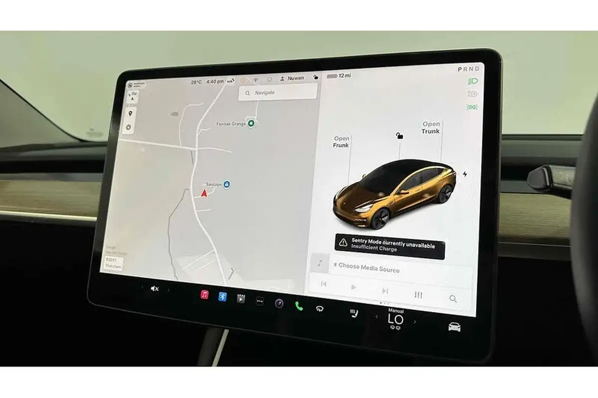 2019-tesla-model-3-e-standard-plus-big-45