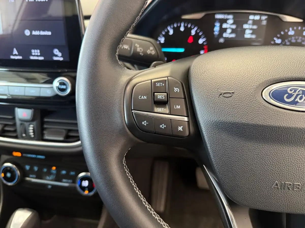 2018-ford-fiesta-10t-titanium-100ps-3d-auto-big-18