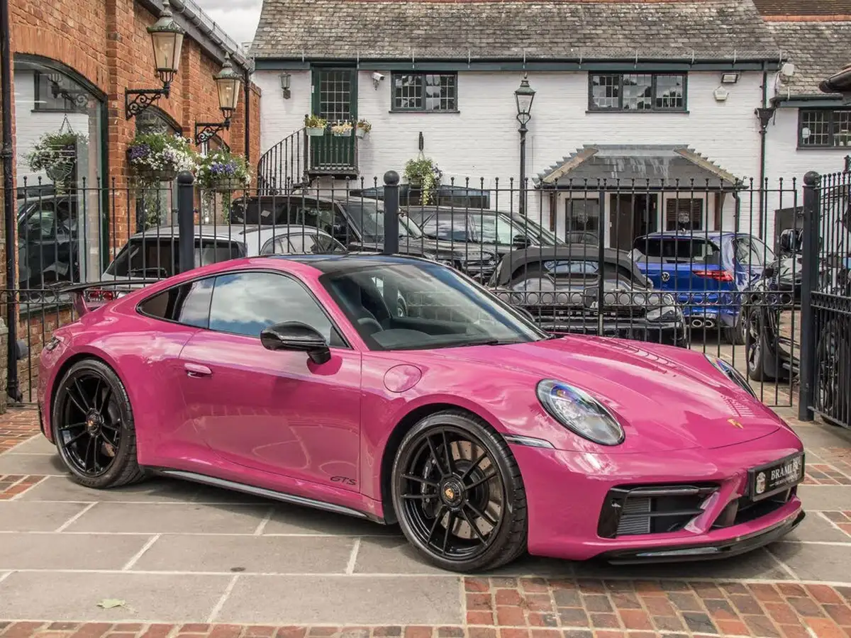 2023-porsche-911-30-carrera-gts-coupe-pdk-big-3