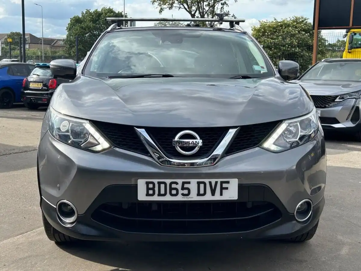 2015-nissan-qashqai-15dci-n-tec-big-1