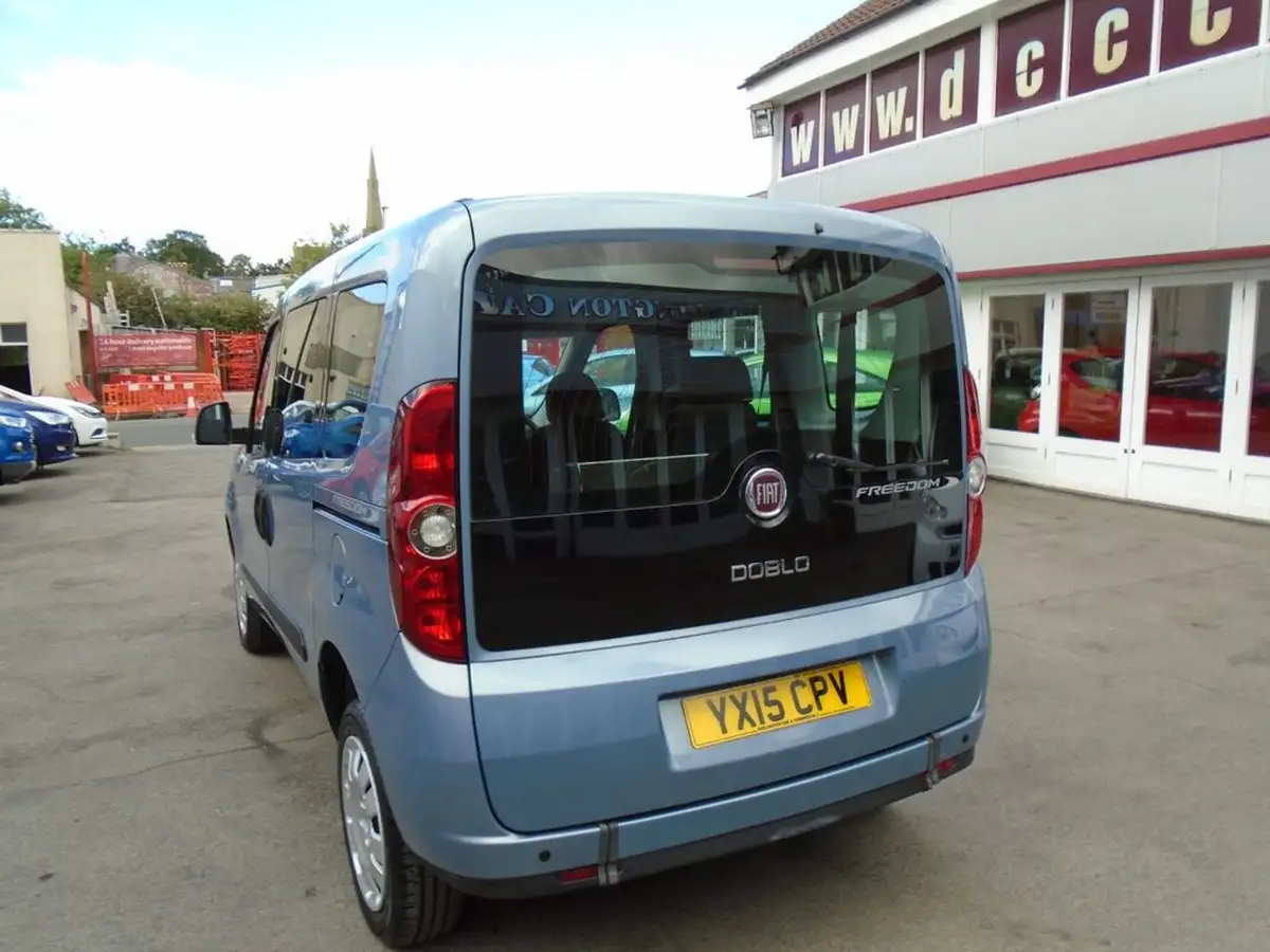 2015-fiat-doblo-big-9