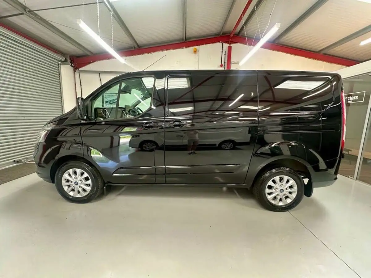 2022-ford-transit-custom-20tdci-280-l1h1-limited-130pseu6dt-big-5