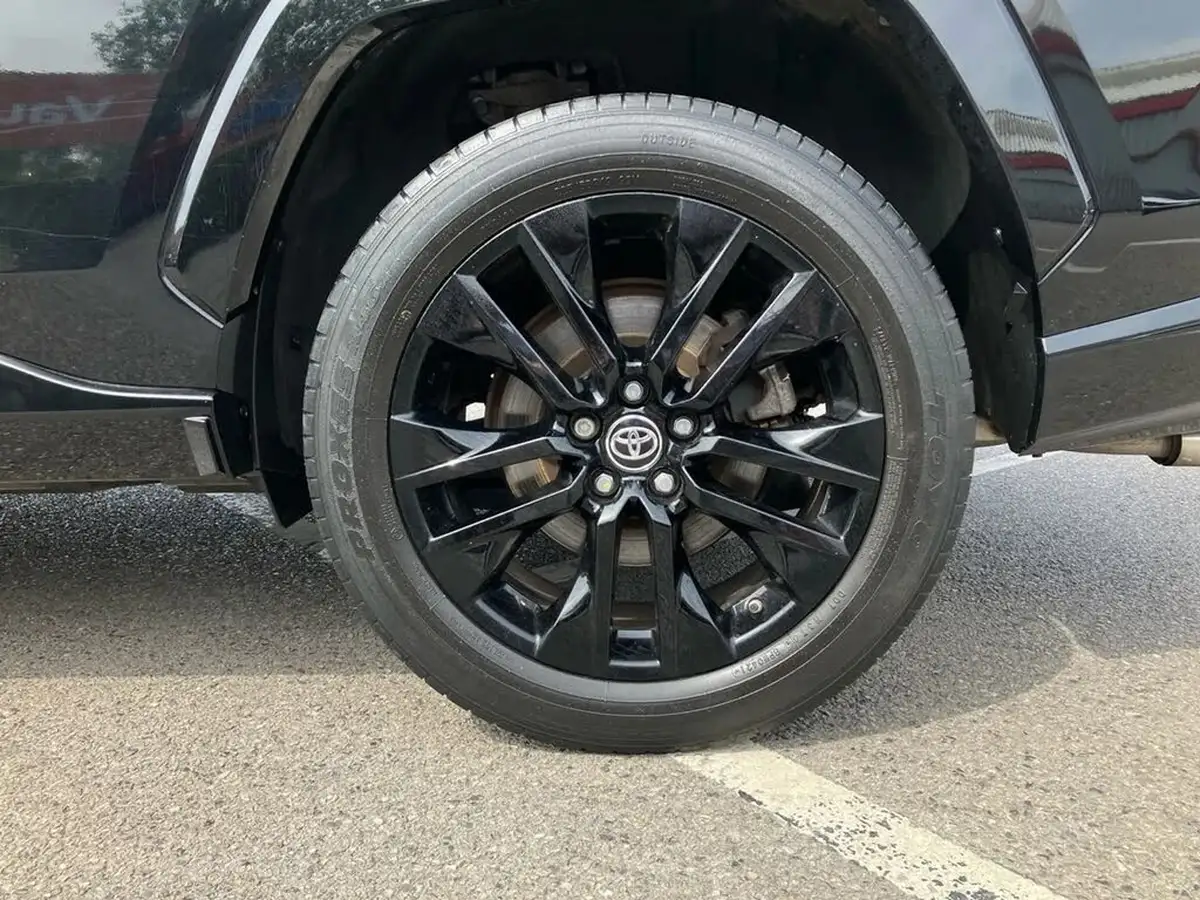 2021-toyota-rav4-25-vvt-i-black-edition-215bhp-big-7