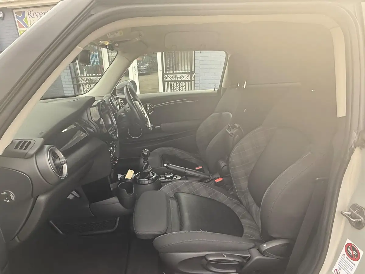 2014-mini-cooper-20-cooper-s-3d-big-8