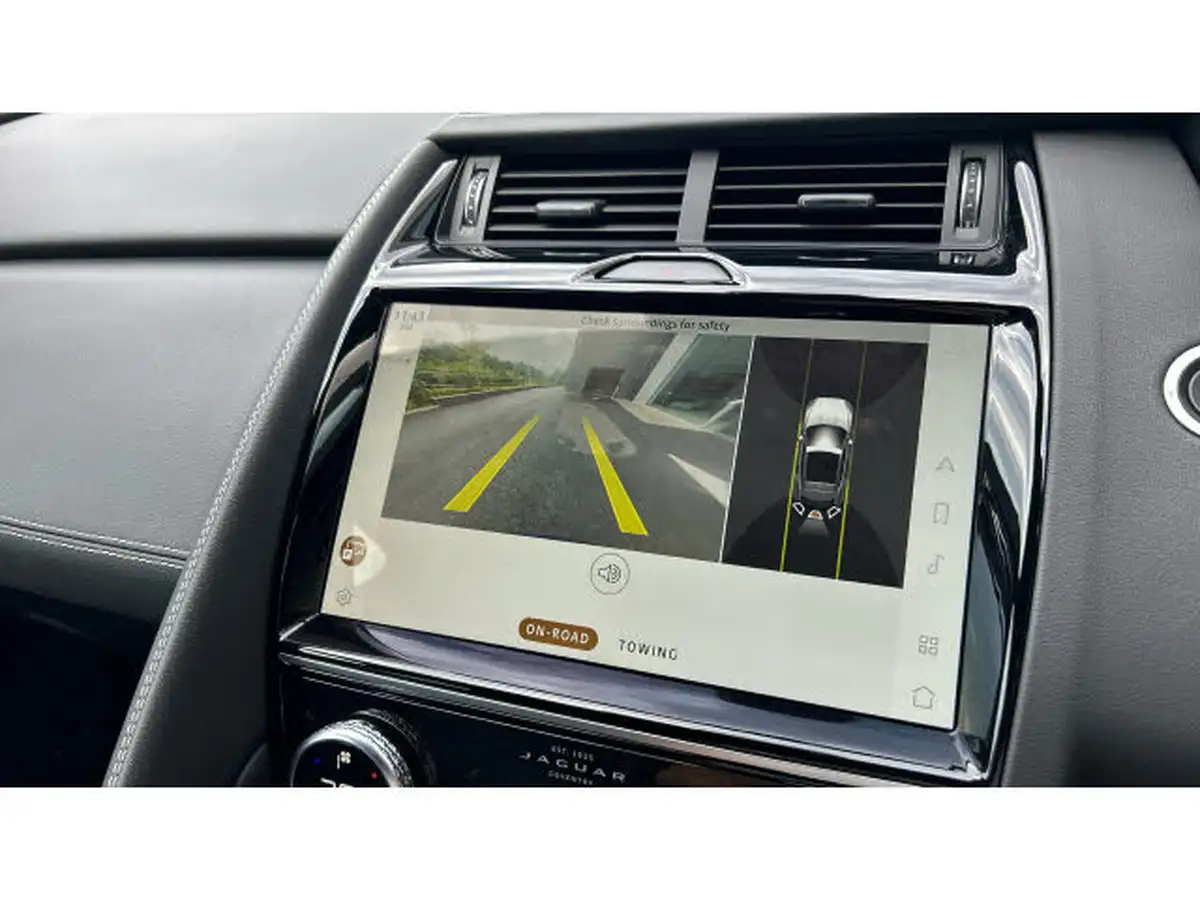 2021-jaguar-e-pace-20-d200-r-dynamic-black-big-11