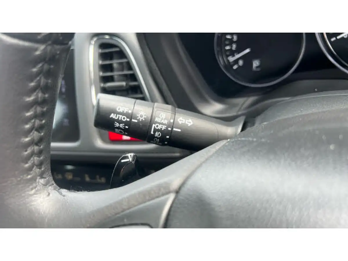 2018-honda-hr-v-15-i-vtec-se-cvt-big-23
