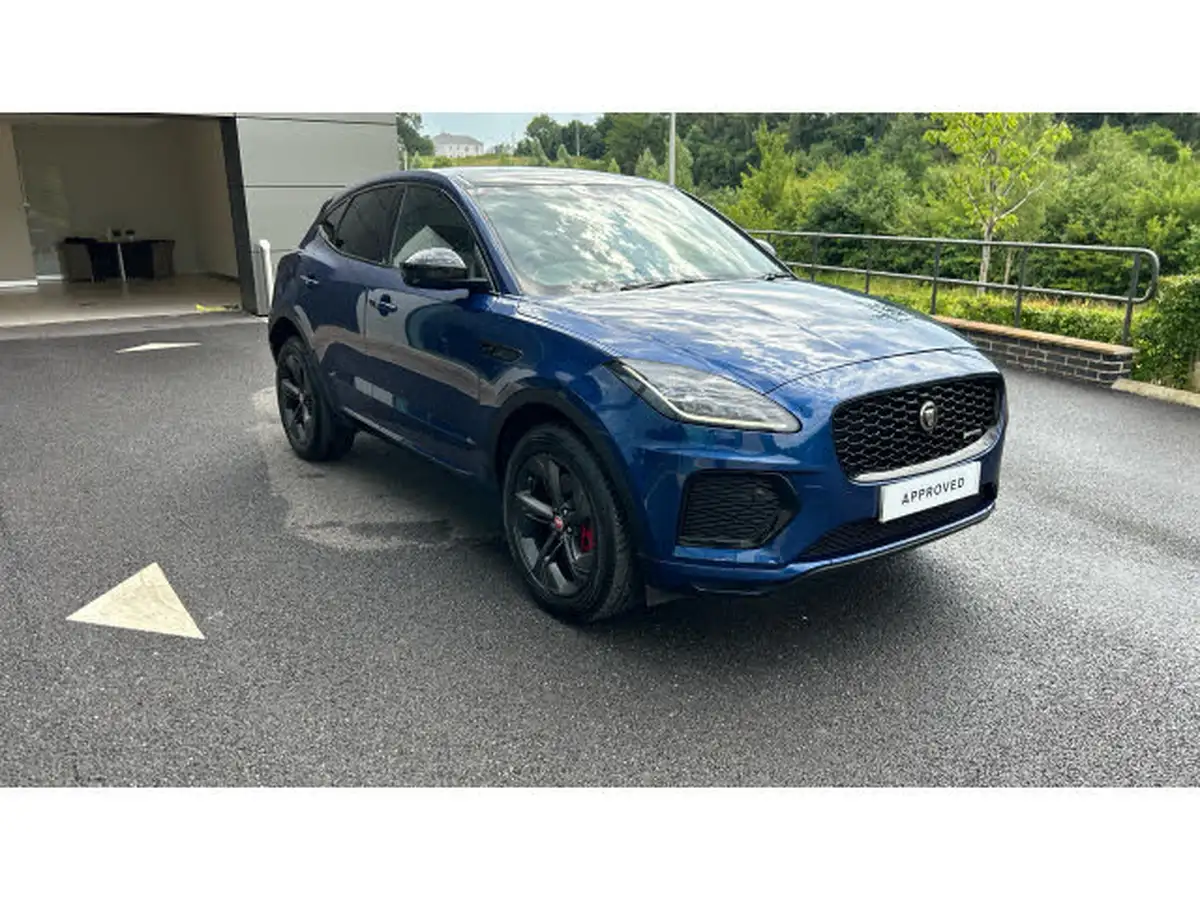 2021-jaguar-e-pace-20-d200-r-dynamic-black-big-35