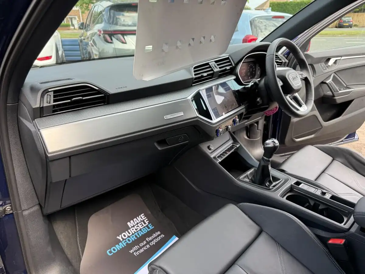 2024-audi-q3-15-35-tfsi-s-line-station-wagon-big-40