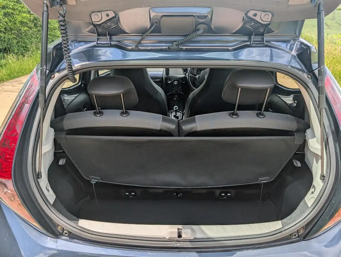 2017-toyota-aygo-10-vvt-i-x-pression-tss-5d-x-shift-big-35