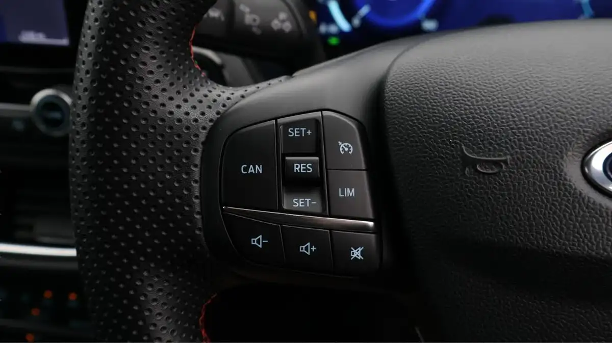 2022-ford-puma-suv-10-st-line-x-125ps-big-38