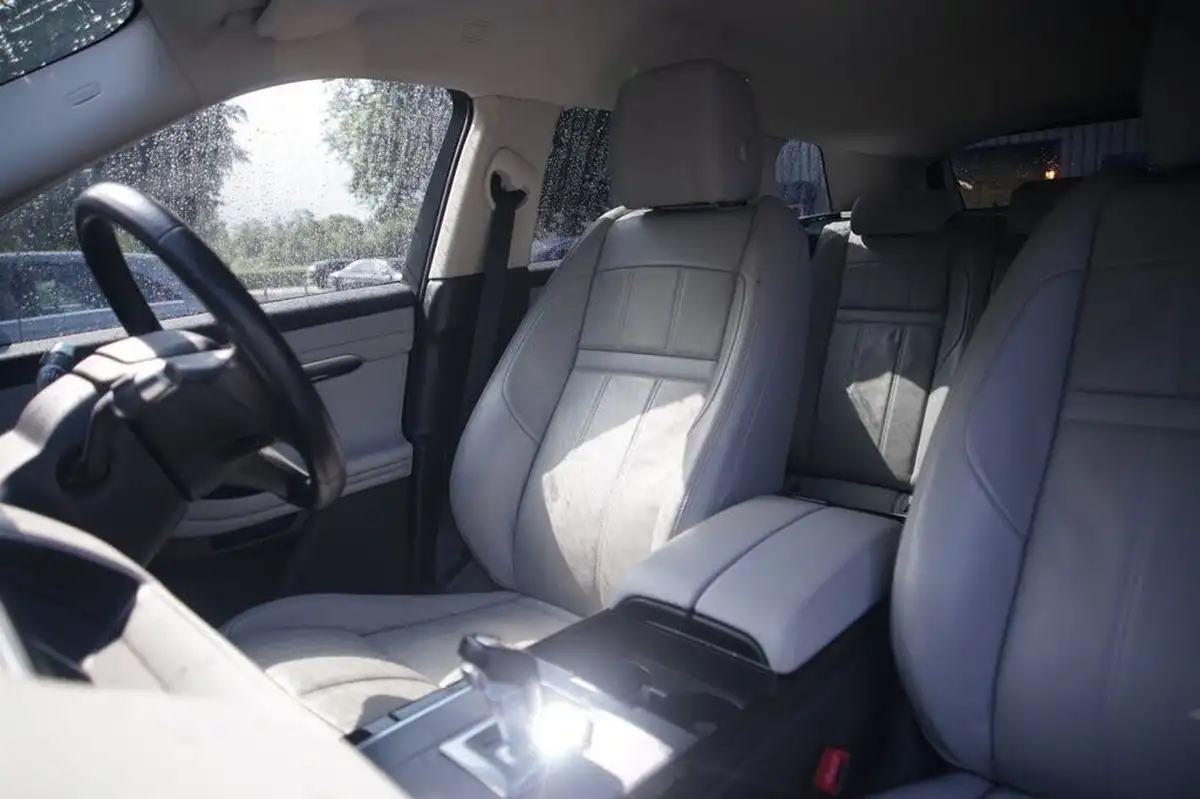 2021-land-rover-range-rover-evoque-20-p200-s-big-23