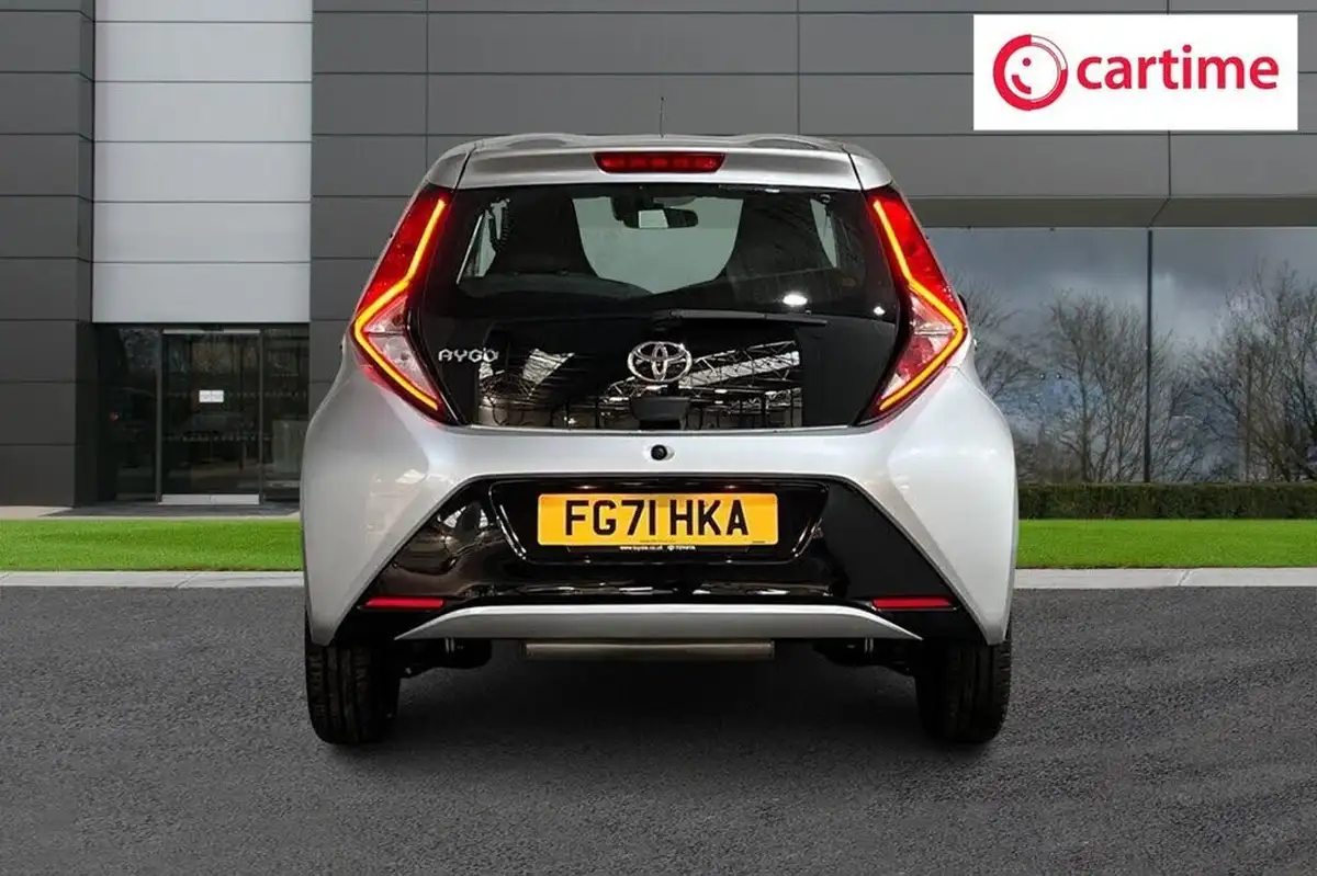 2021-toyota-aygo-10-vvt-i-x-play-tss-big-5