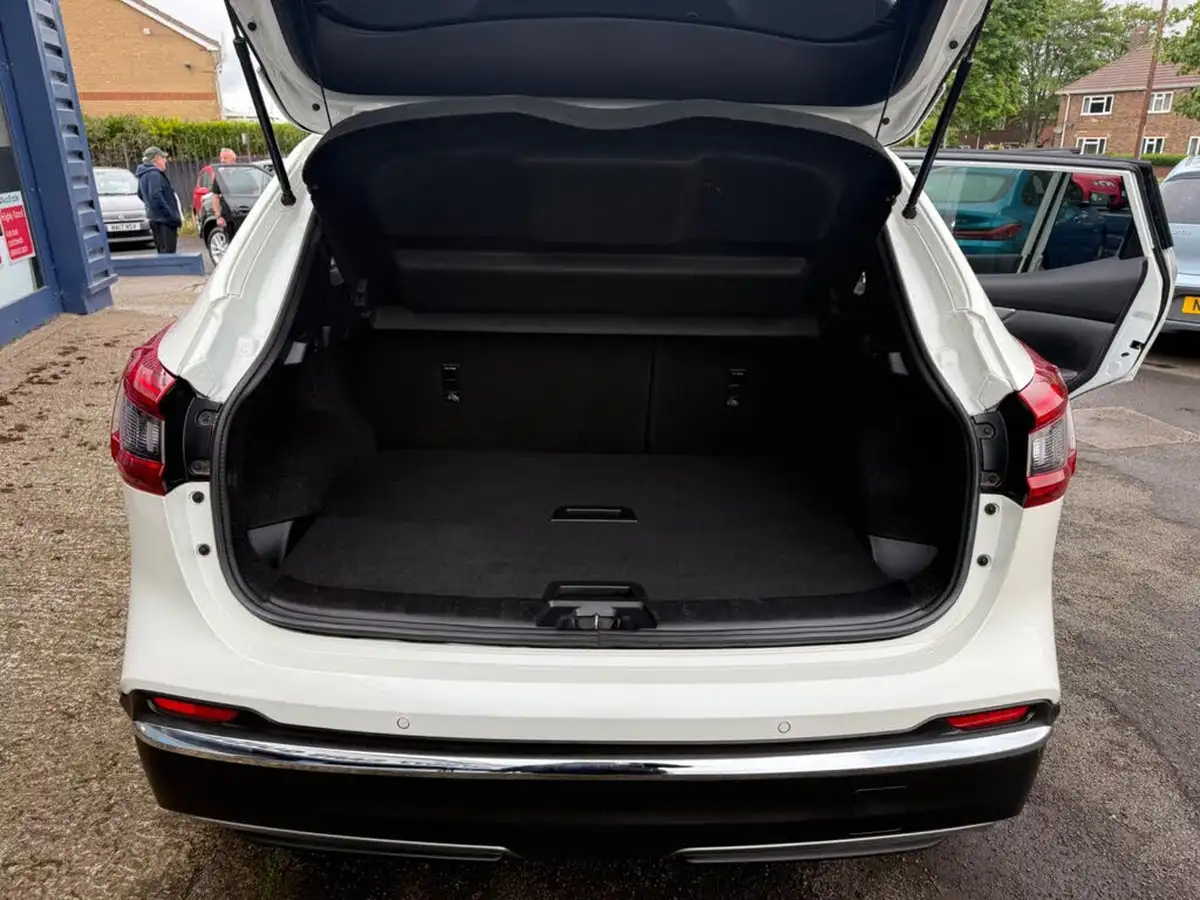 2018-nissan-qashqai-16dci-pilot-one-edition-big-24