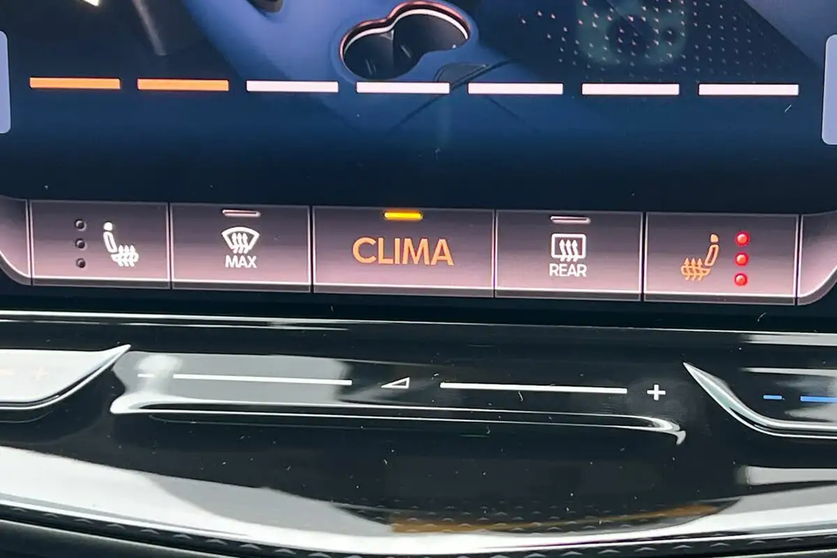 2024-cupra-tavascan-e-v2-big-33