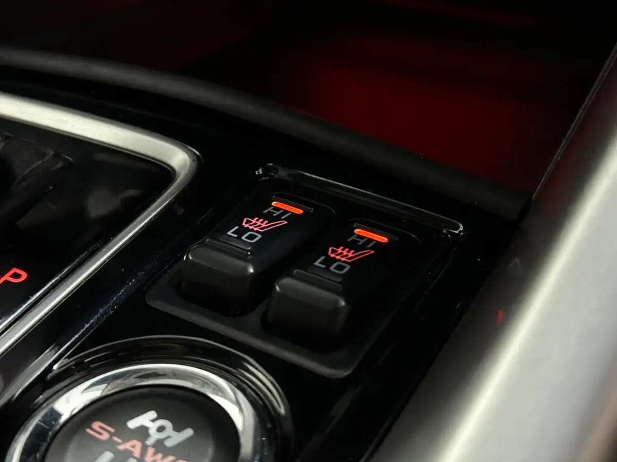 2018-mitsubishi-eclipse-cross-15-4-auto-big-21