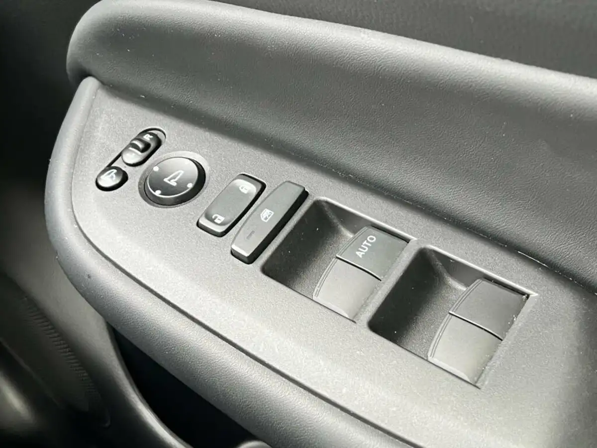 2021-honda-jazz-15-i-mmd-sr-107ps-big-55