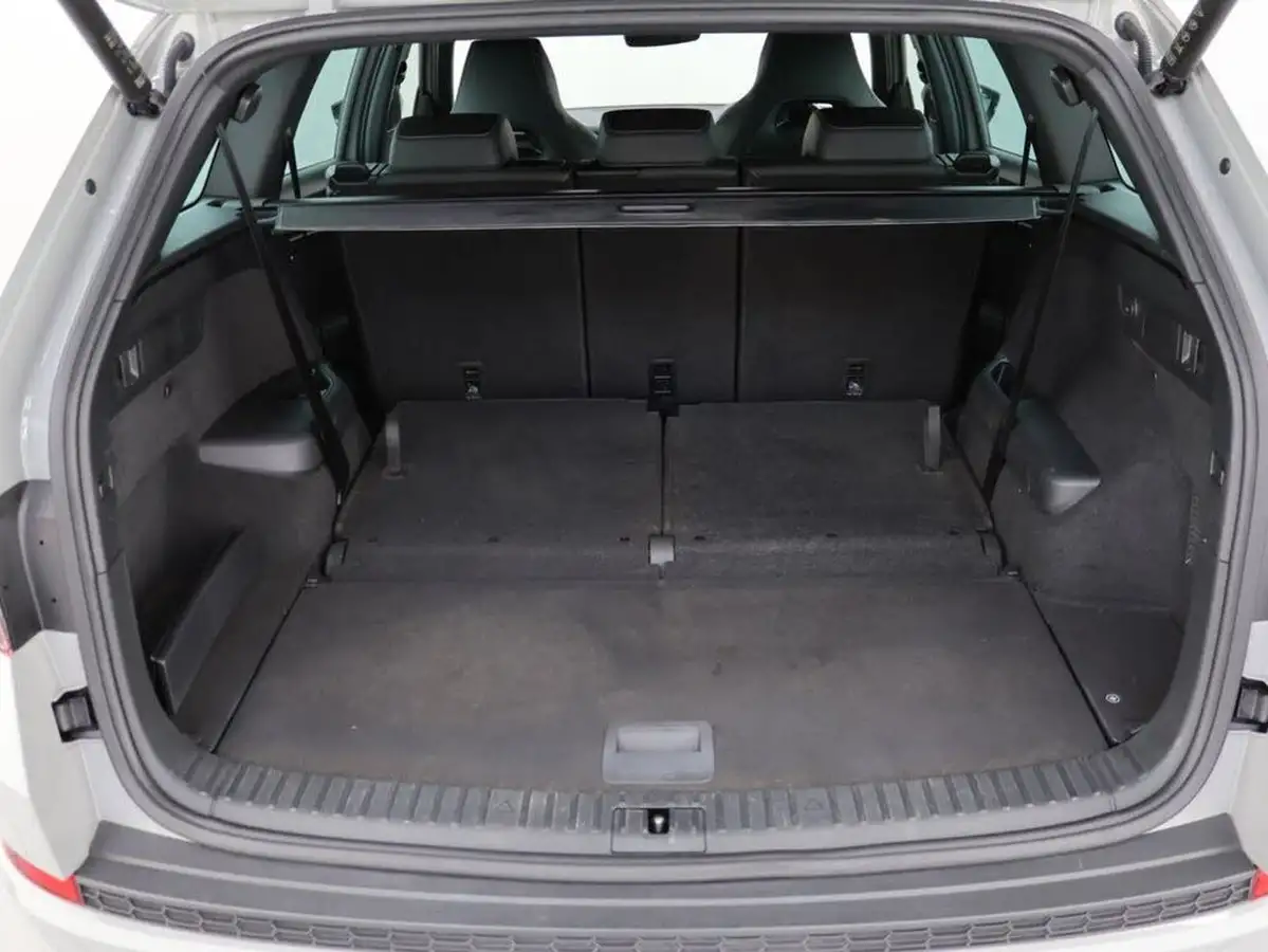 2021-skoda-kodiaq-20-tsi-sportline-big-27