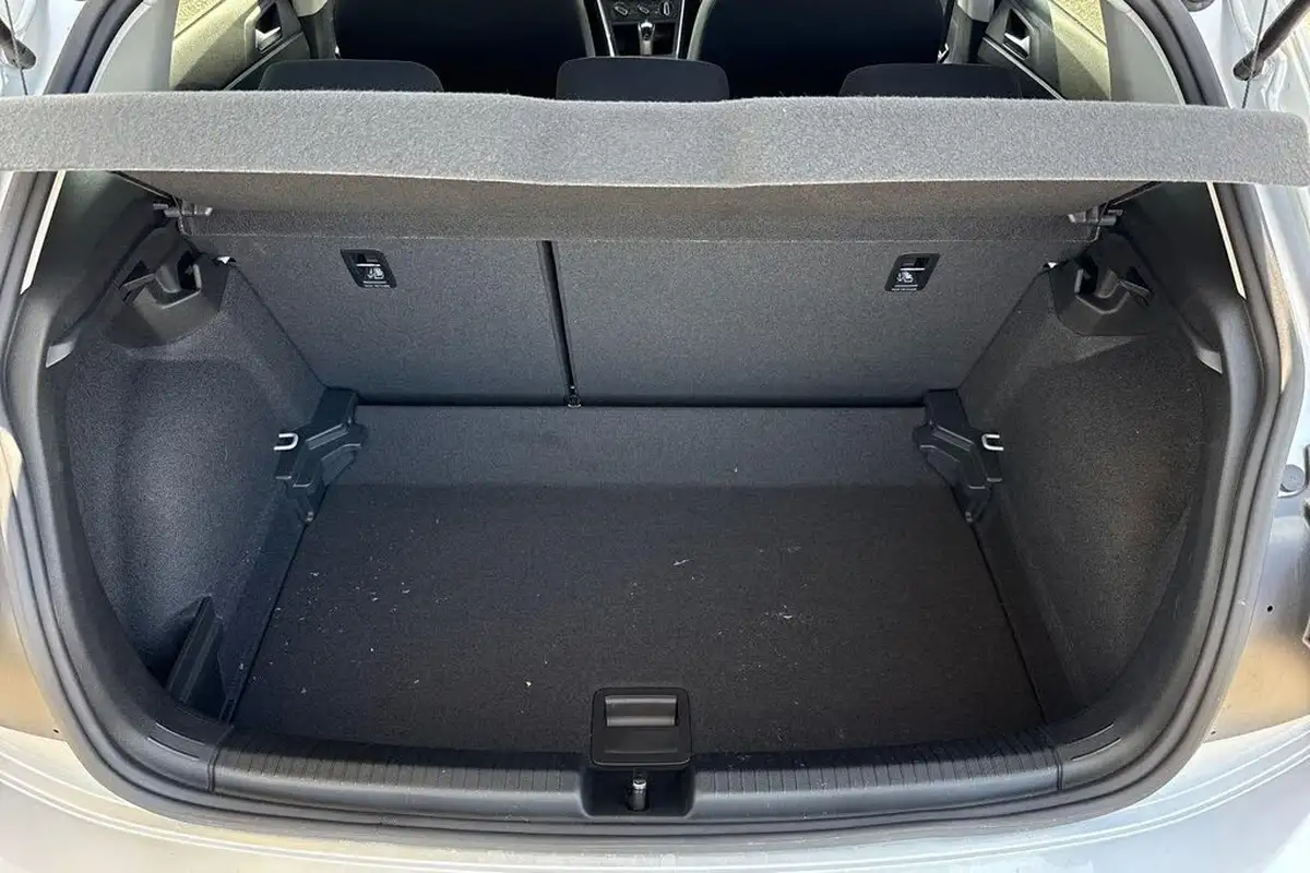 2025-volkswagen-polo-10-tsi-match-dsg-big-45