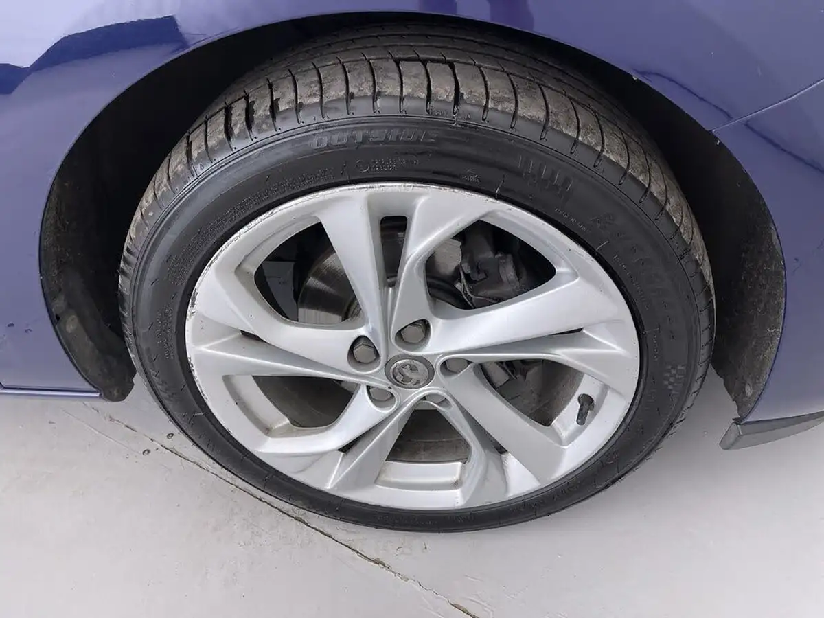 2018-vauxhall-astra-14i-sri-hatchback-big-23
