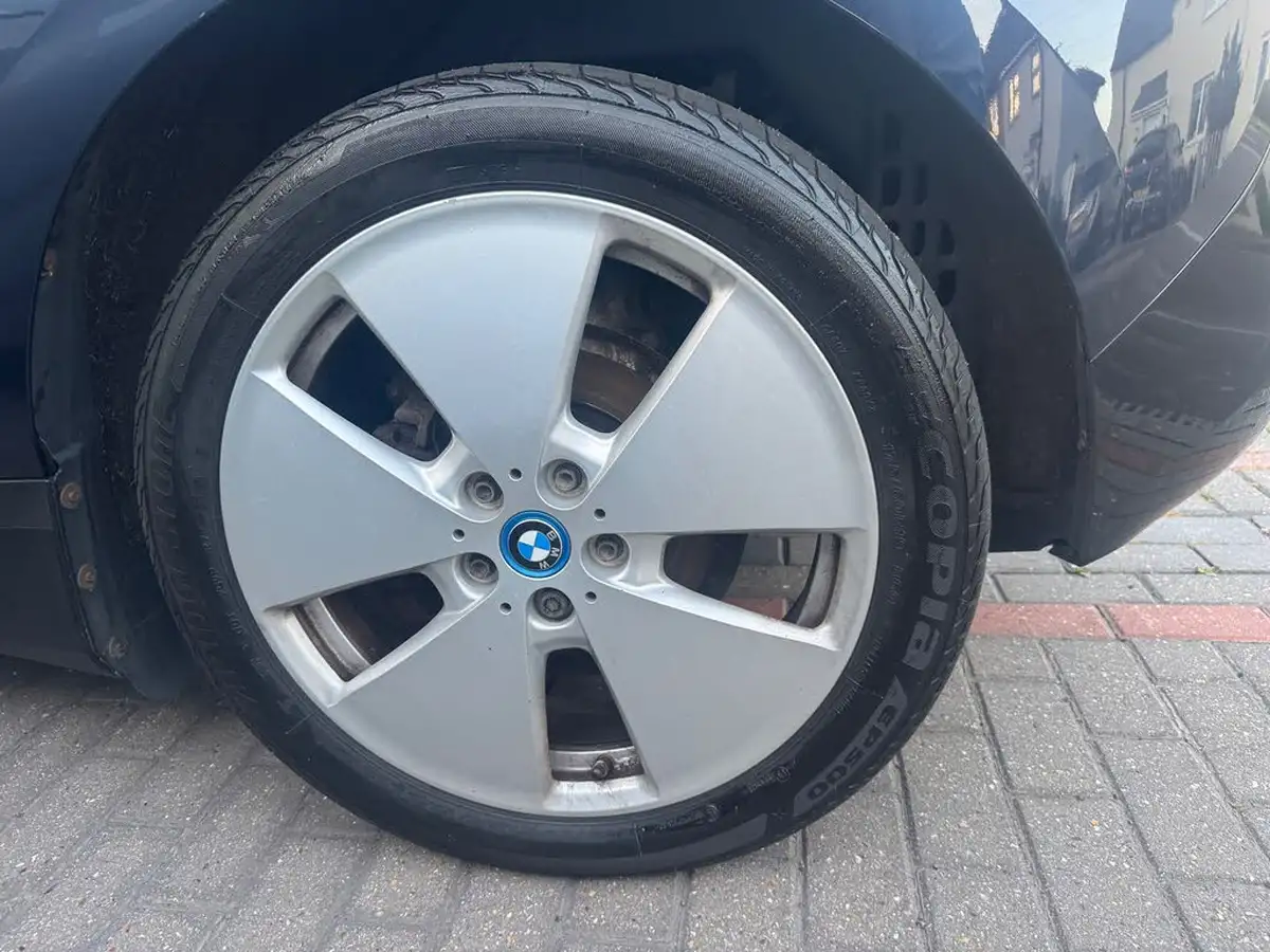 2017-bmw-i3-e-94-ah-extended-range-big-10