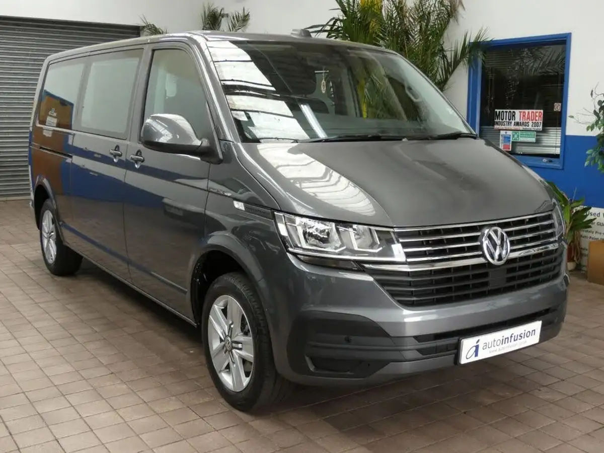 2021-volkswagen-transporter-shuttle-20tdi-t32-se-bmt-lwb-150ps-eu6dt-e-dsg-big-5