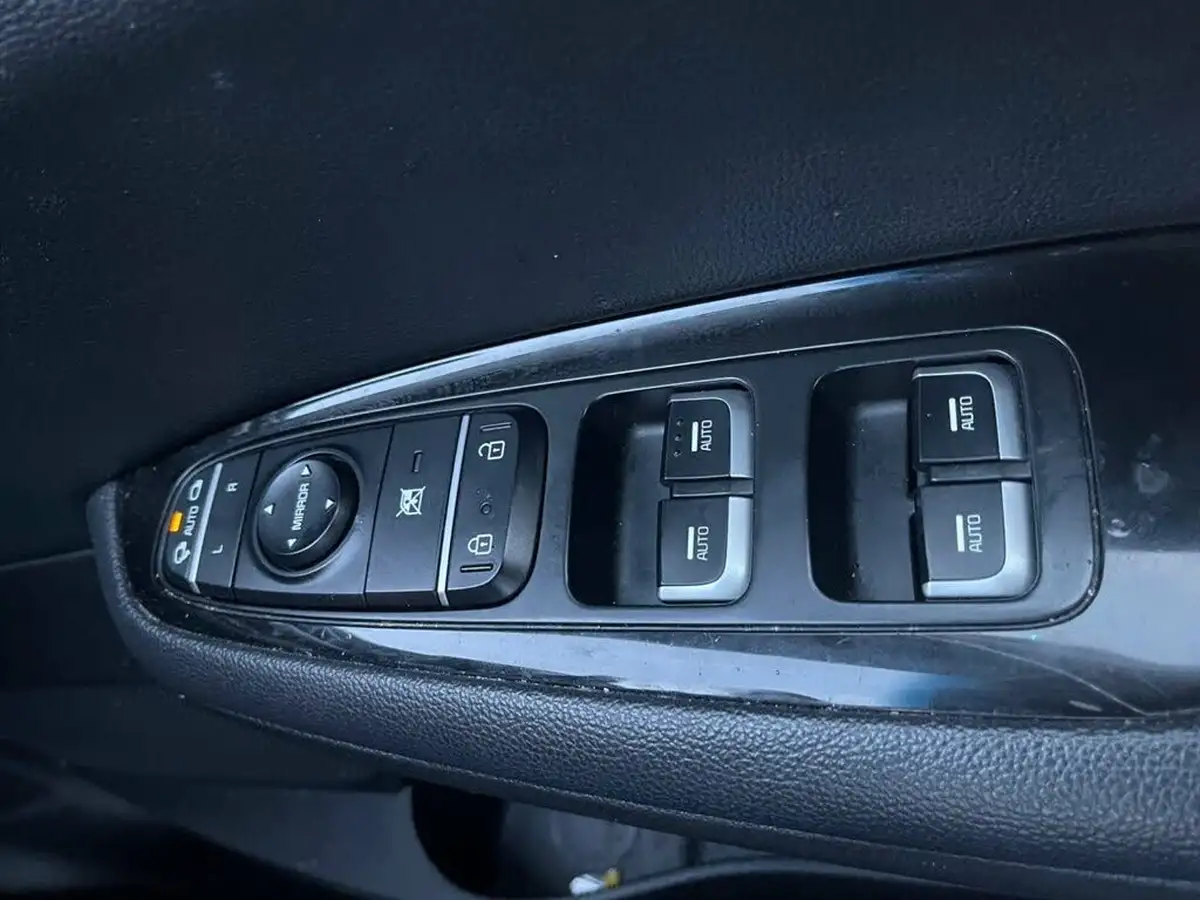 2017-kia-optima-17crdi-4-big-20