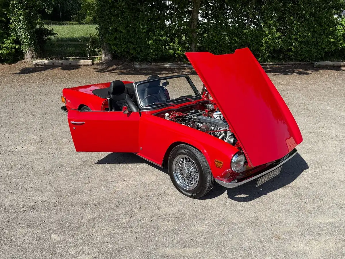 1971-triumph-tr6-convertible-big-32