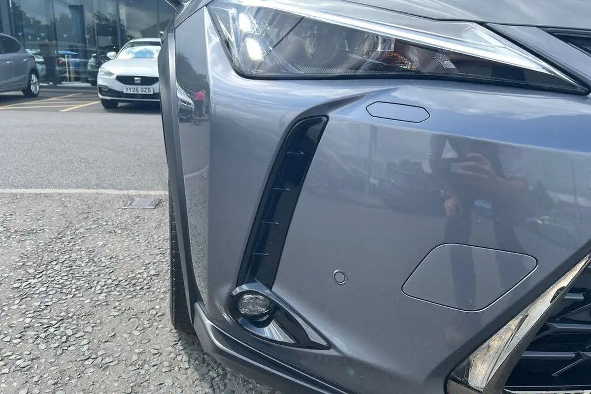 2022-lexus-ux-250h-20-ux-184bhp-without-navigation-big-39