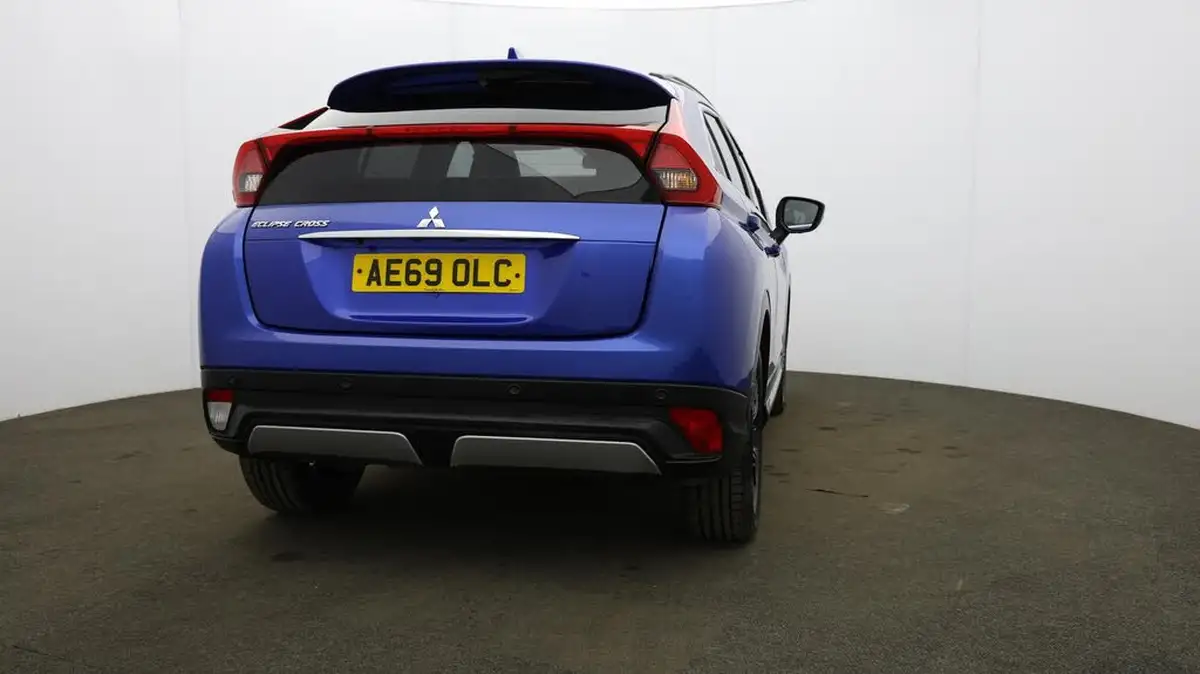 2019-mitsubishi-eclipse-cross-15-exceed-big-68