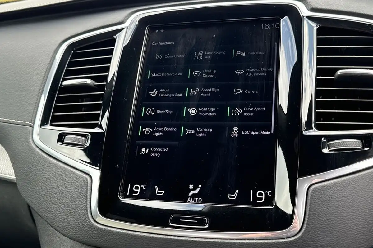 2019-volvo-xc90-20td-b5-r-design-pro-big-21