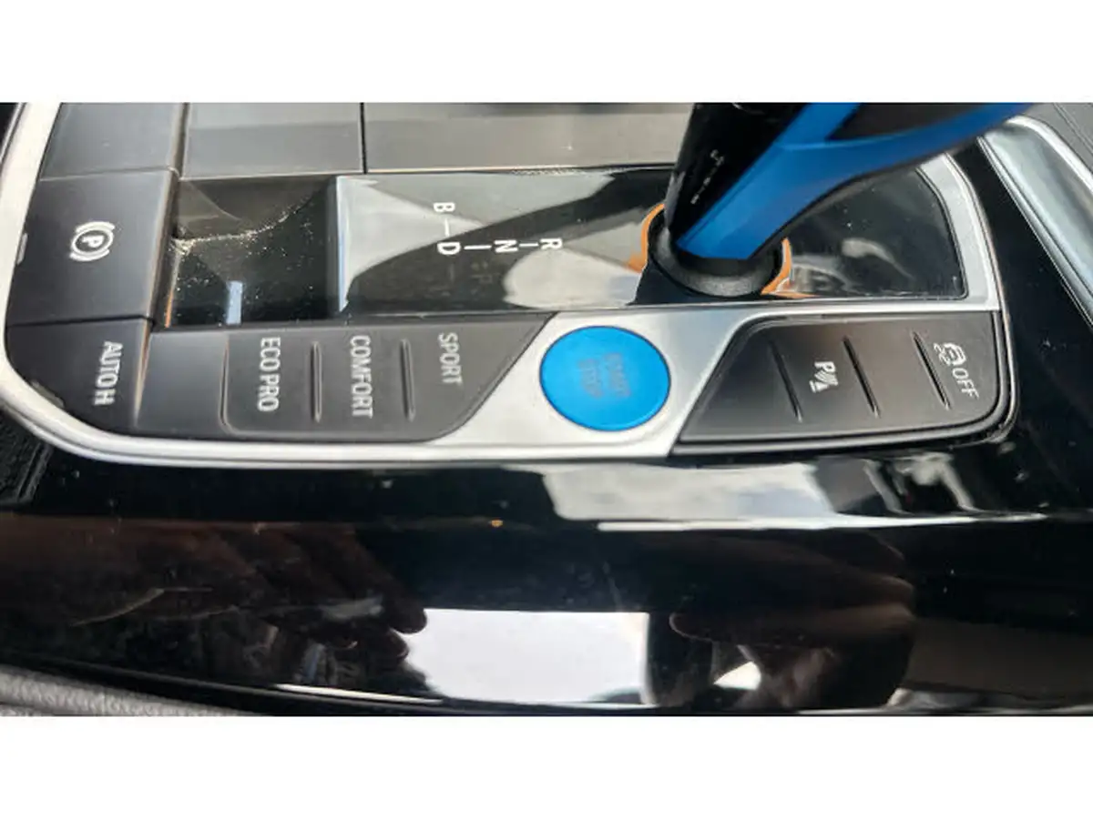 2022-bmw-ix3-e-m-sport-big-18