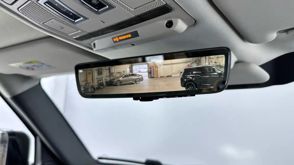 2020-land-rover-110-defender-20-d240-hse-110-big-24