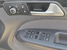 2014-volkswagen-touran-small-26