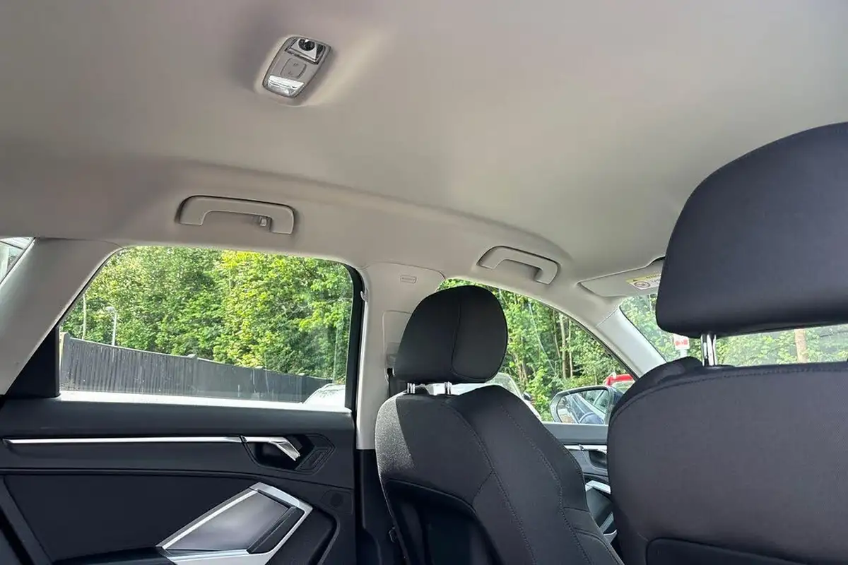2020-audi-q3-15-35-tfsi-sport-cod-station-wagon-1498cc-big-21