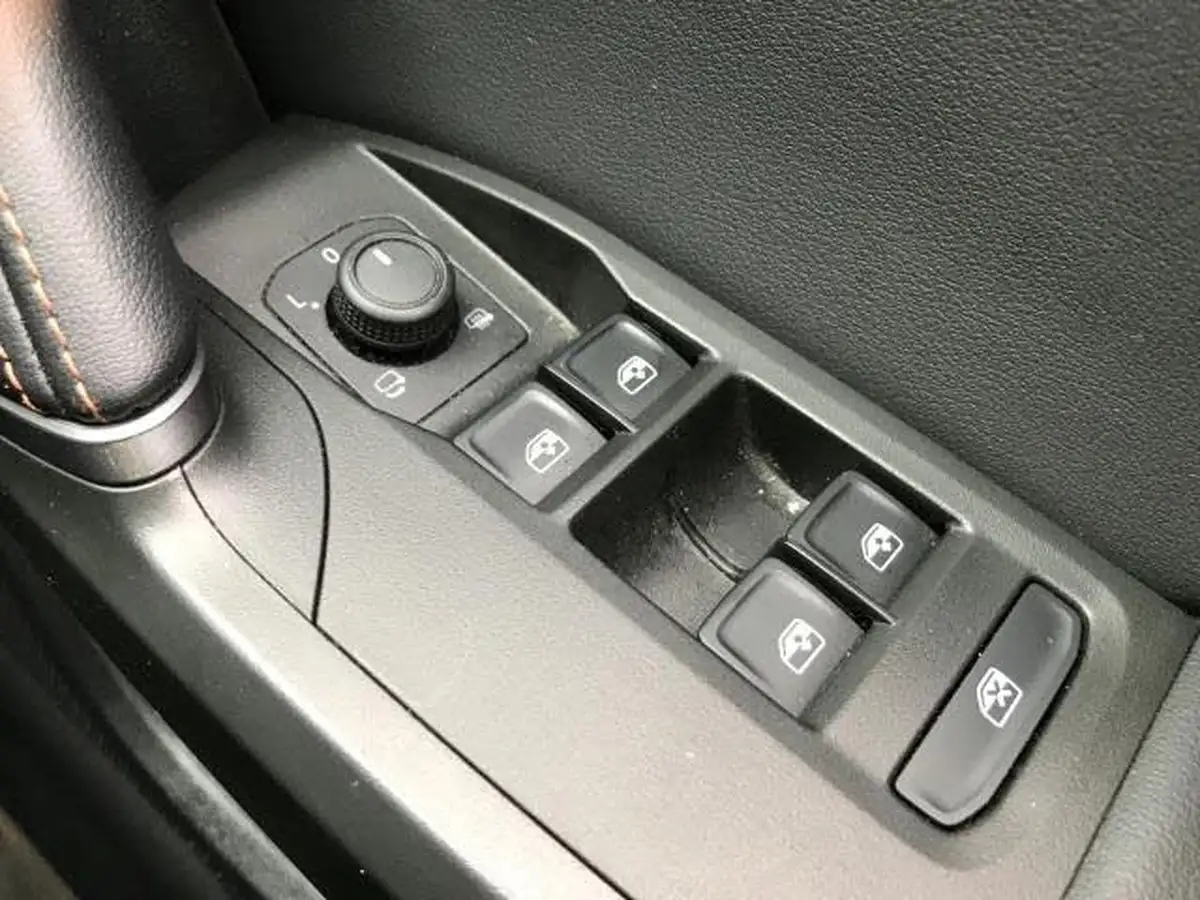 2023-cupra-formentor-20-tsi-v1-big-36