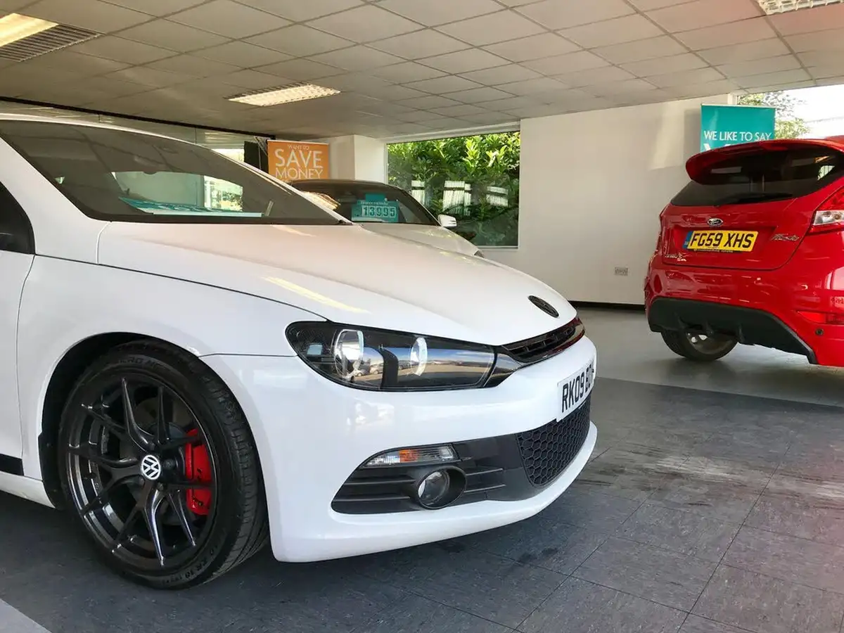 2014-citroen-ds3-16e-hdi-dstyle-plus-90bhp-airdream-big-16